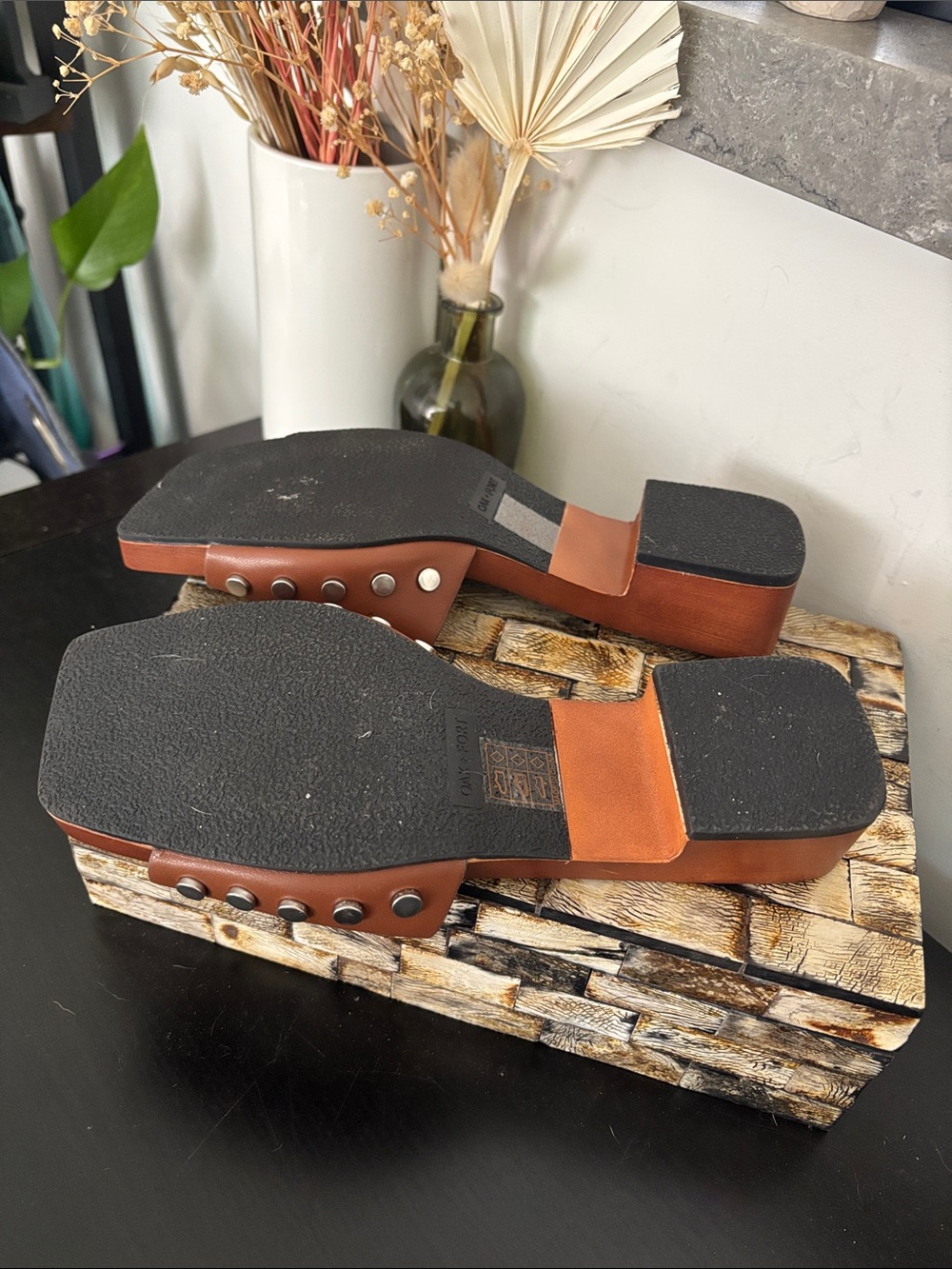 OAK + FORT (6) Square Toe Clog Wooden Mules Low Heel Metal Rivets Sandals Russet - Picture 14 of 16